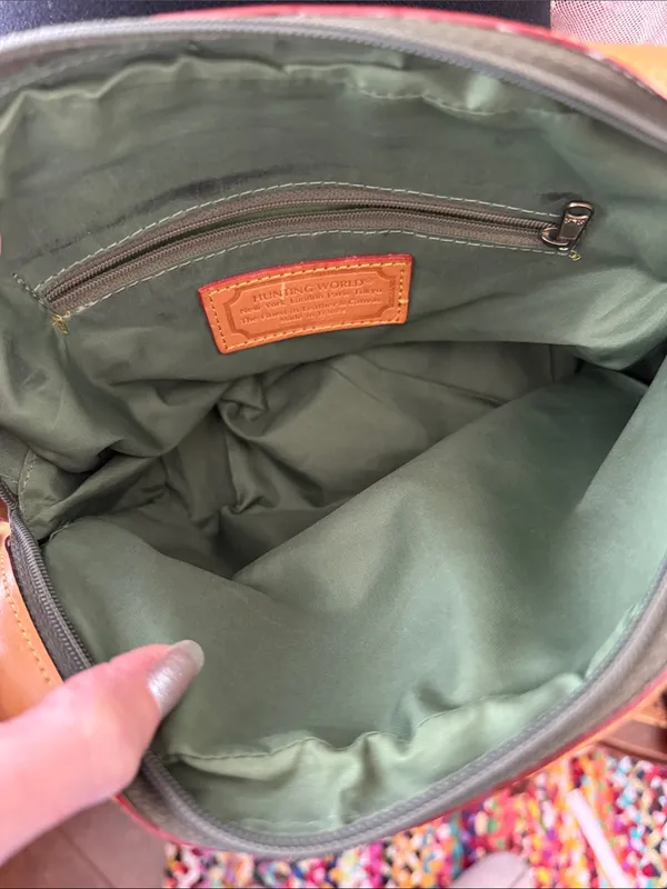 Vintage Hunting World Green & Tan Equestrian Safari Explorer Chic Crossbody Bag - Image 5