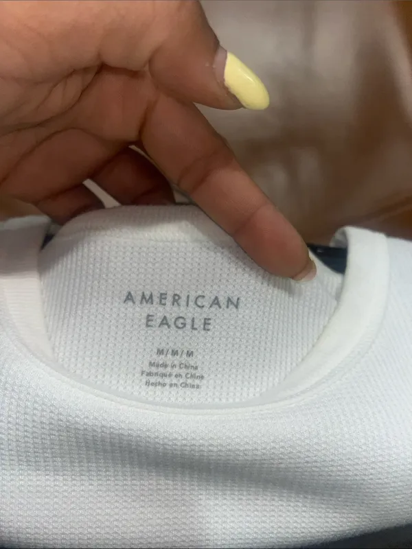 American Eagle Outfitters White Ribbed Short-Sleeve Tee - Image 3