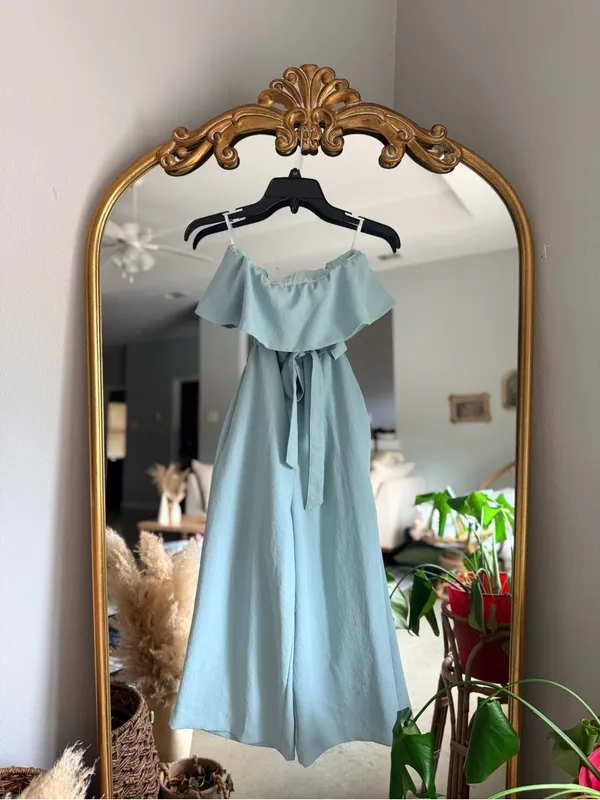 Aritzia babaton flutter strapless blue ruffle cropped wide leg jumpsuit size 2 - Image 2