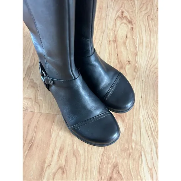 Clarks Women's Cheyn Lindie Knee High Boot Black Leather Size 7.5 M - Image 2