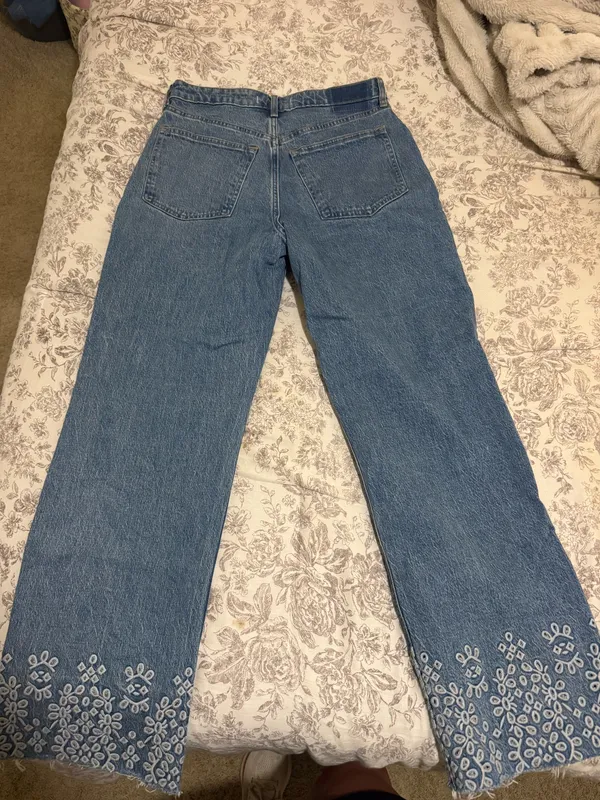 Abercrombie Jeans - Image 3