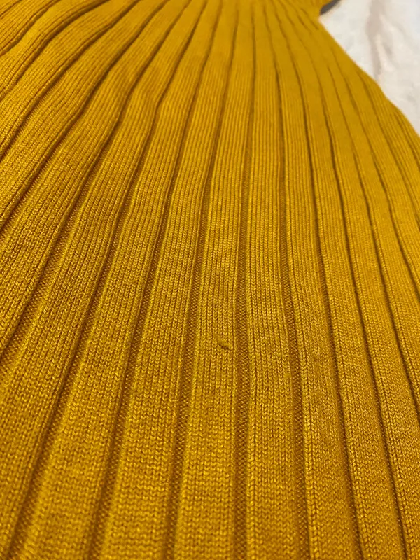 rue and willow yellow sweater tank top - Image 5