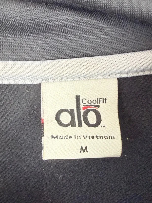 Alo Yoga Vintage Black & Gray Activewear Pocket Track Jacket - Size - Medium - Image 6