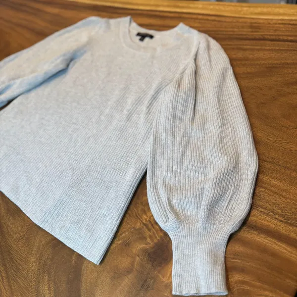 Banana Republic Gray Knit Balloon Sleeve Sweater, Size Small - Image 2