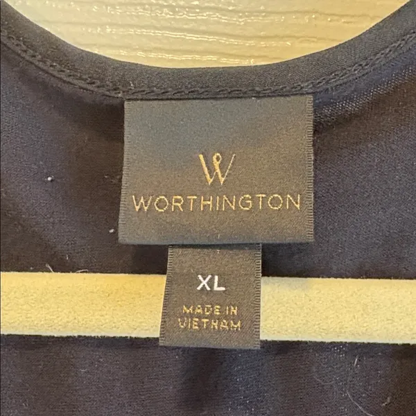 Worthington | Basic Black Blouse Tank Top See-Through Floral Panels Size XL - Image 3