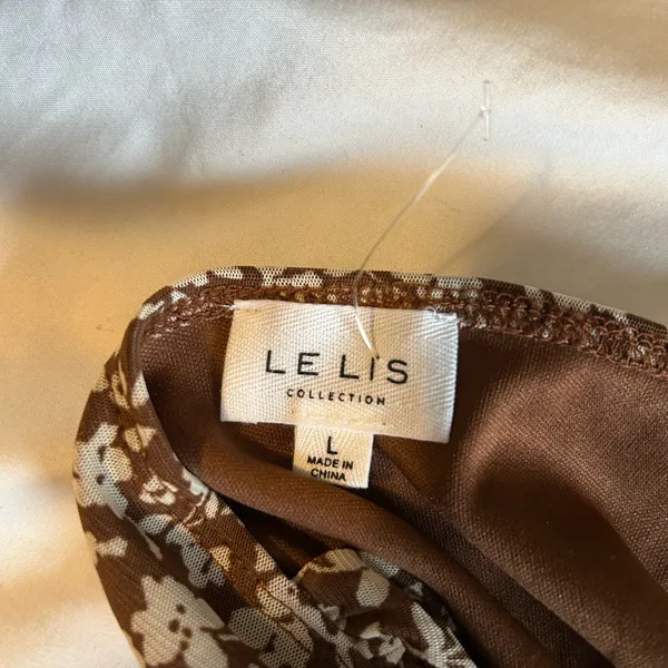 NWOT Le Lis Collection Brown Floral Bodysuit - Image 6