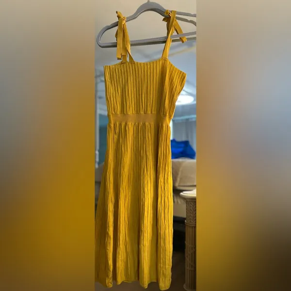 NEW Yellow Ribbed Tie Straps Square Neck Summer Knit Dress M - Image 2