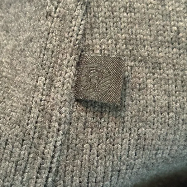 Lululemon 1/4 Zip Charcoal hoodie with Pockets - Image 7