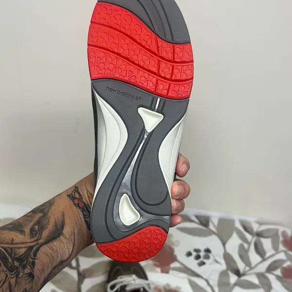 New Balance Gray and Red Athletic Shoes - Image 8