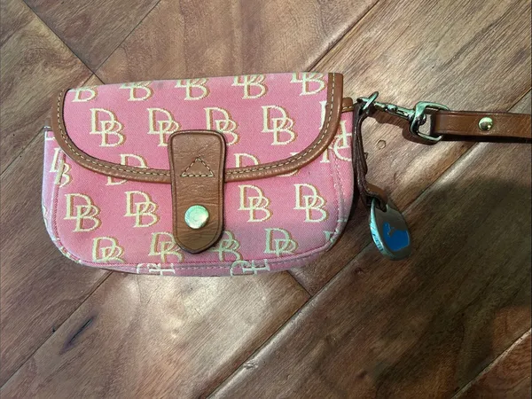 Dooney & Bourke Vintage Mini Pink Monogram Flap Wristlet - Image 3