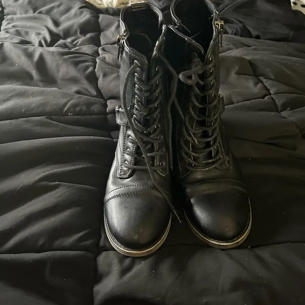 Lace ups Black Size 6.5 - Image 2