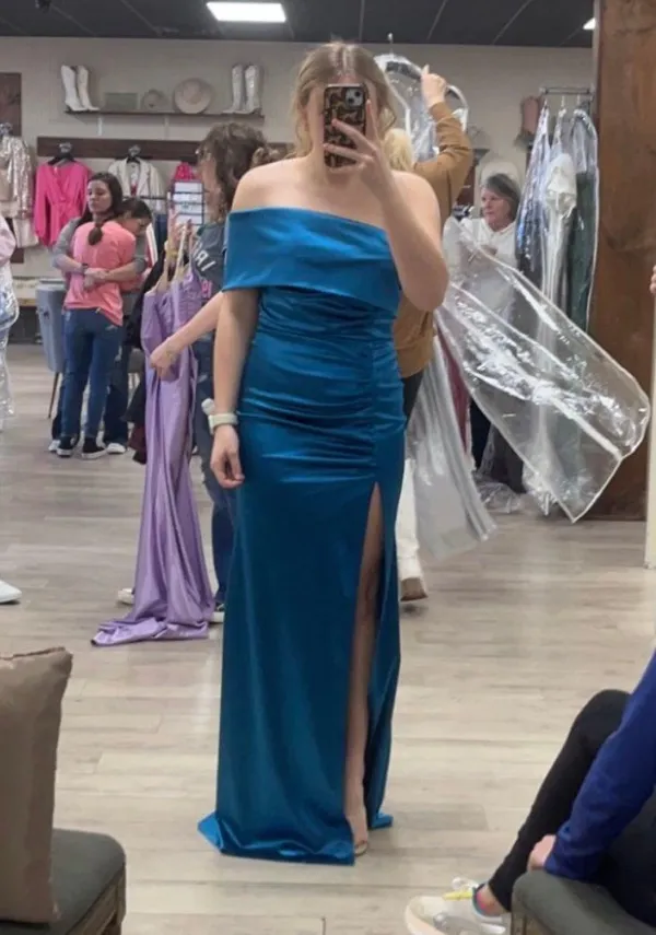 Prom Or Homecoming Dress - Image 2