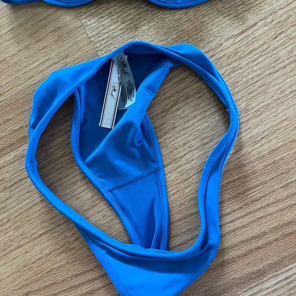 Frankie’s bikinis Blue set - Image 2