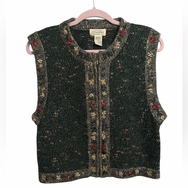 St. John's Bay Green Floral Cardigan Vest - Image 2