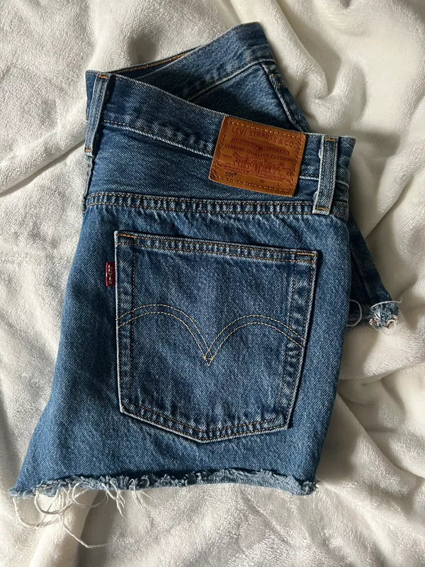 Levi's 501 Shorts - Image 4