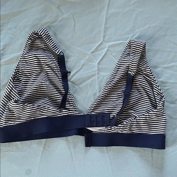 Old Navy Striped navy and White Bralette - Image 4