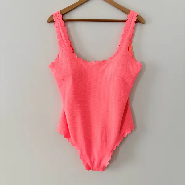 Aerie Waffle Scalloped One Piece‎ Swimsuit in a coral/neon Size XXL - Image 7