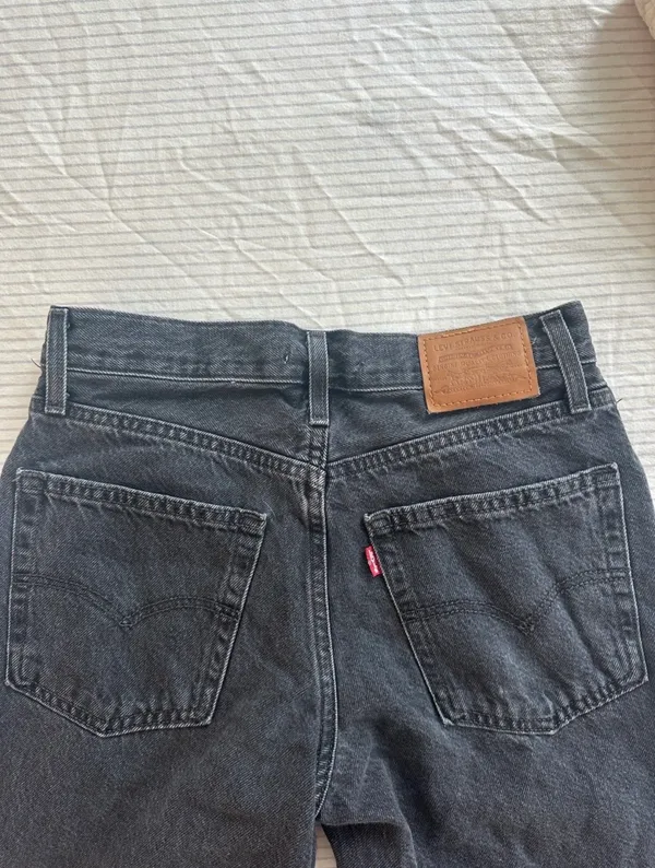 Levi’s Women’s Black Jeans  - Image 2