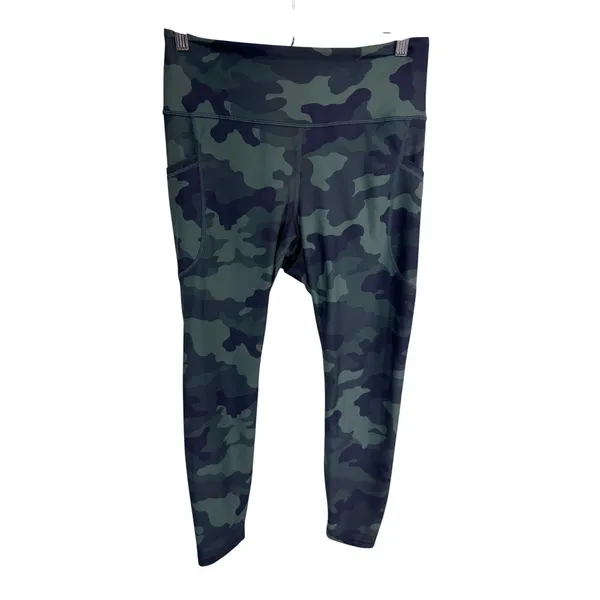 Old Navy Women's L Green Camo Leggings Powersoft High-Rise‎ Go-Dry - Image 2