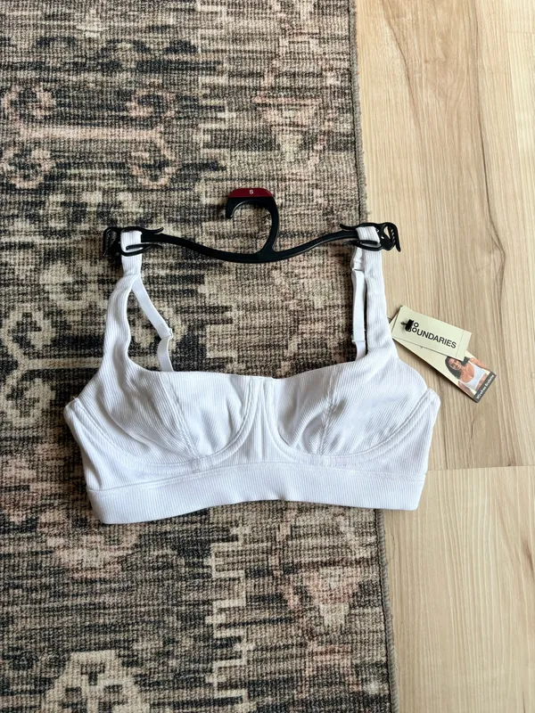 No Boundaries White Bralette - Image 5