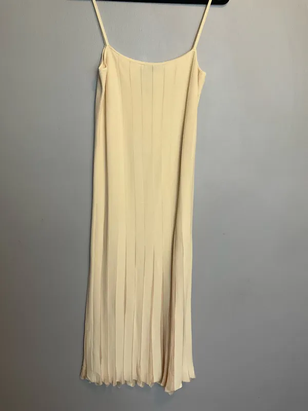 ZARA Ribbed Dress Knit Midi Cream fit and flare L - Image 5