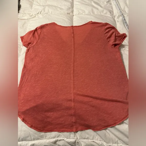 Project Social T Women's V-Neck Wearever Coral Tee - NWOT - Size L - Image 5