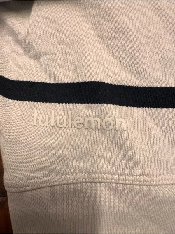 Lululemon Perfectly Oversized Crew - Image 4