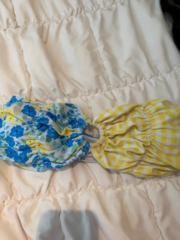 Shein strapless bathing suite top - Image 2