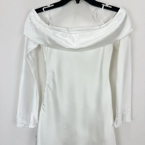Lulus Luxurious Vision White Satin Off-the-Shoulder Mini Dress Party XS NWT - Image 9