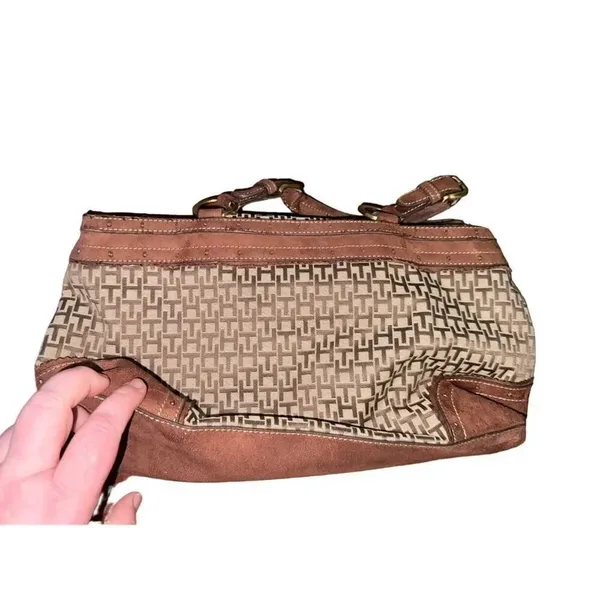 TOMMY HILFIGER Vintage Y2K Shoulder Purse, Excellent Pre-owned Condition - Image 2