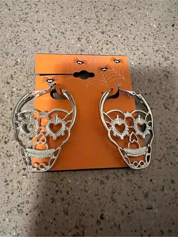 Silver plated Sugar skull earrings festive Halloween NWT - Image 3