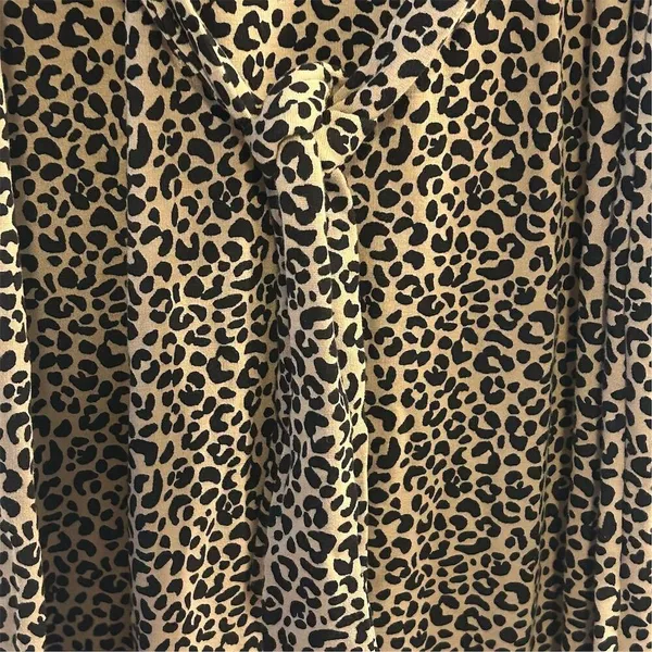 Old Navy Women's Leopard Print Long Sleeve Dress Size‎ L - Image 5