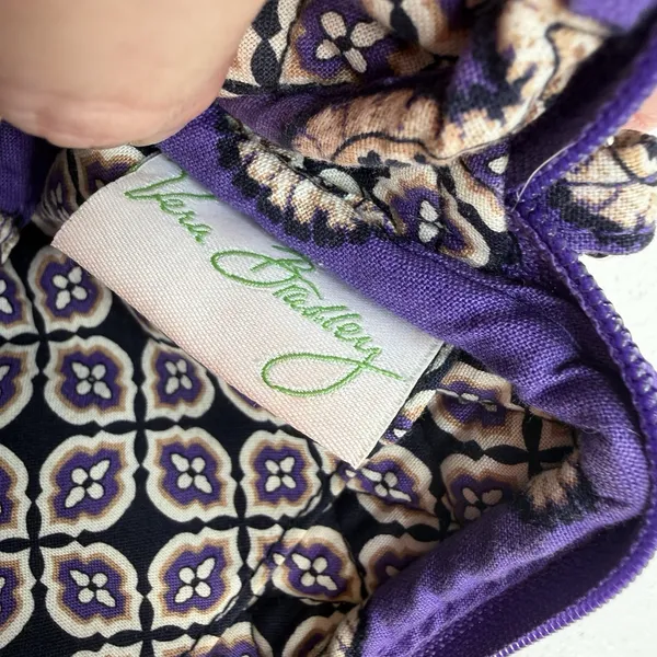 Vera Bradley Simply‎ Violet Wristlet Wallet Purple Floral Paisley Zip ID Card - Image 10