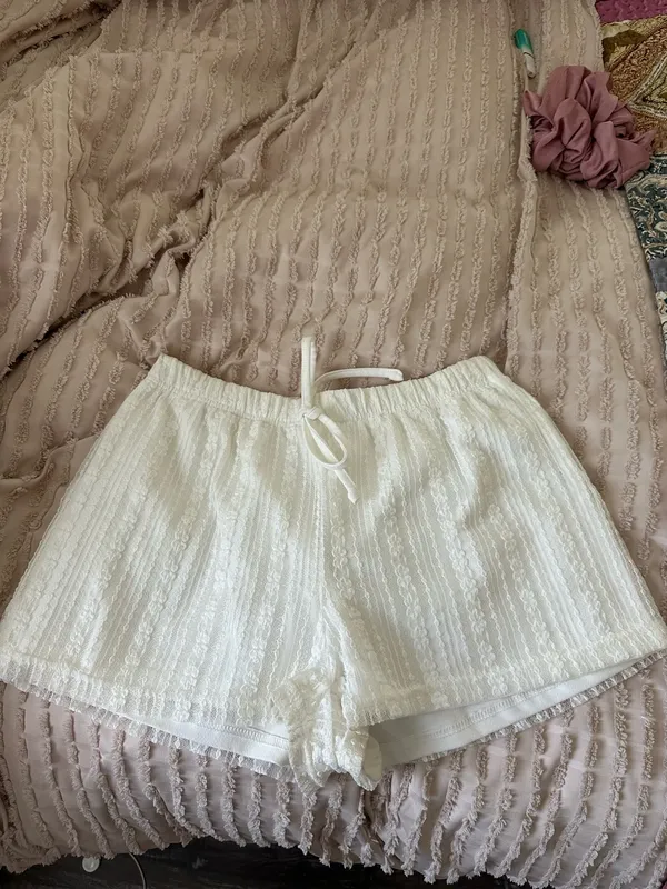 White Lace Beach Set Size M - Image 2
