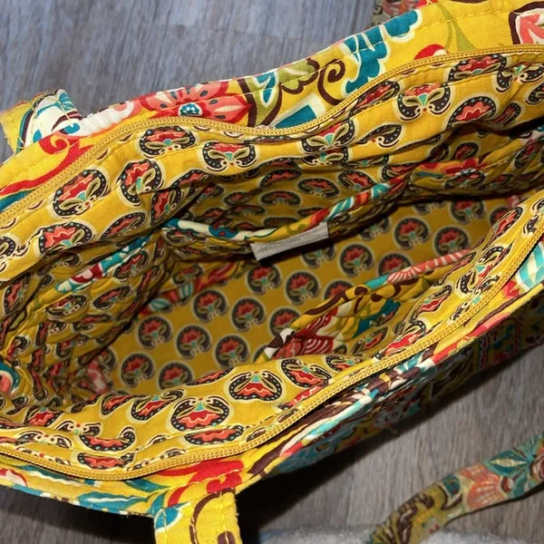 Vera Bradley Yellow Paisley Shoulder Bag/Tote Bag - Image 12