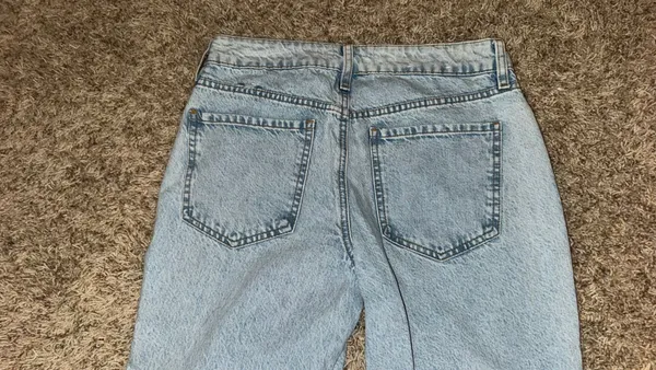 Garage Jeans Ripped - Image 3