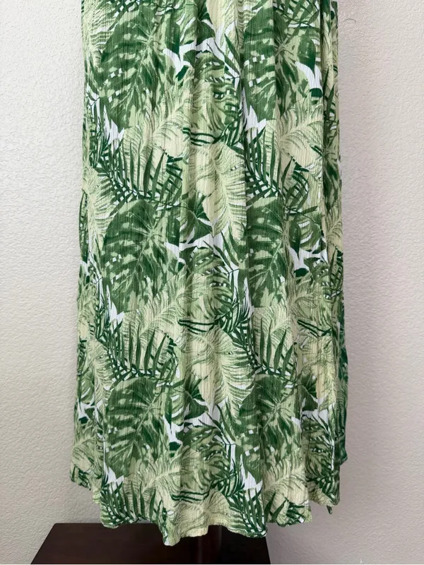 Justify Double V-neck Green Tropical Smocked Cut Out Waist Maxi Dress, Sz Large - Image 3