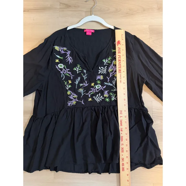 Sunny Leigh Peplum Blouse Black XL Women Embroidered V-Neck Boho Peasant Top - Image 2