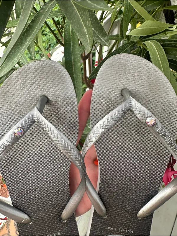 Havaianas Swarovski Crystal Slim Prism Sandals $42 MSRP - Image 4