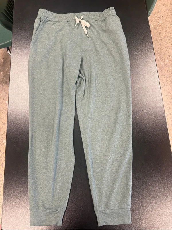 Vuori Performance DreamKnit Jogger size Small - Image 3