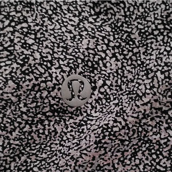 Lululemon Lost In Pace 13” Skirt Skort Salt Alpine White Black Size 4 - Image 5