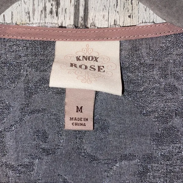 Knox rose gray velvet floral open from cardigan - Image 3