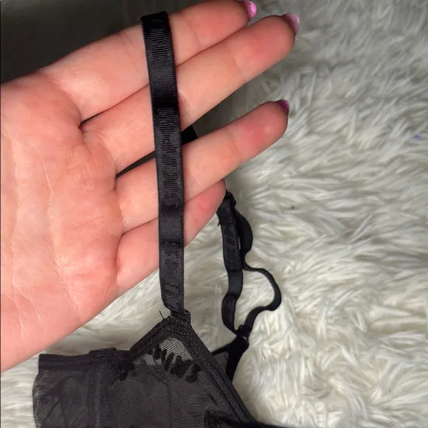 Skims Logo Mesh Bra - Image 2