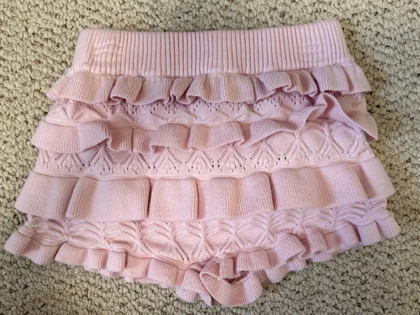 Edikted Pink Ruffle Knit Shorts XS Coquette Bloomers Tiered Y2K Balletcore - Image 3