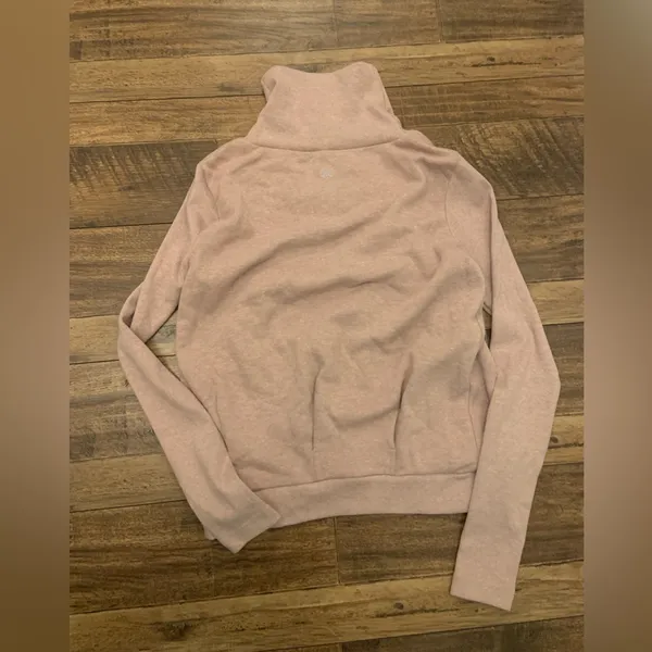 Alo Yoga Clarity Long Sleeve sweater knit top turtleneck pink classic fall S $98 - Image 5
