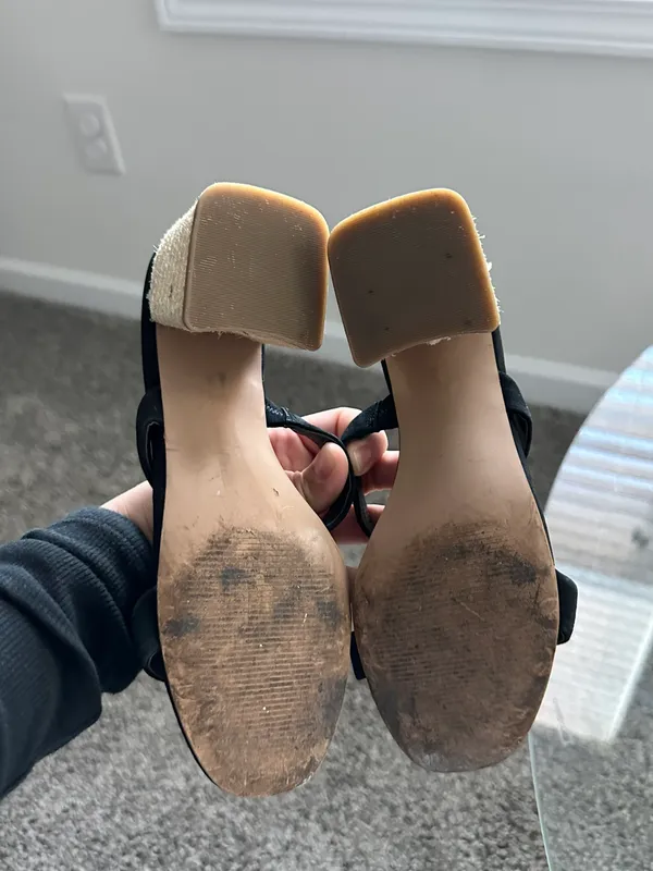 Steve Madden Black Suede Sandals Chunky Heel - Image 4