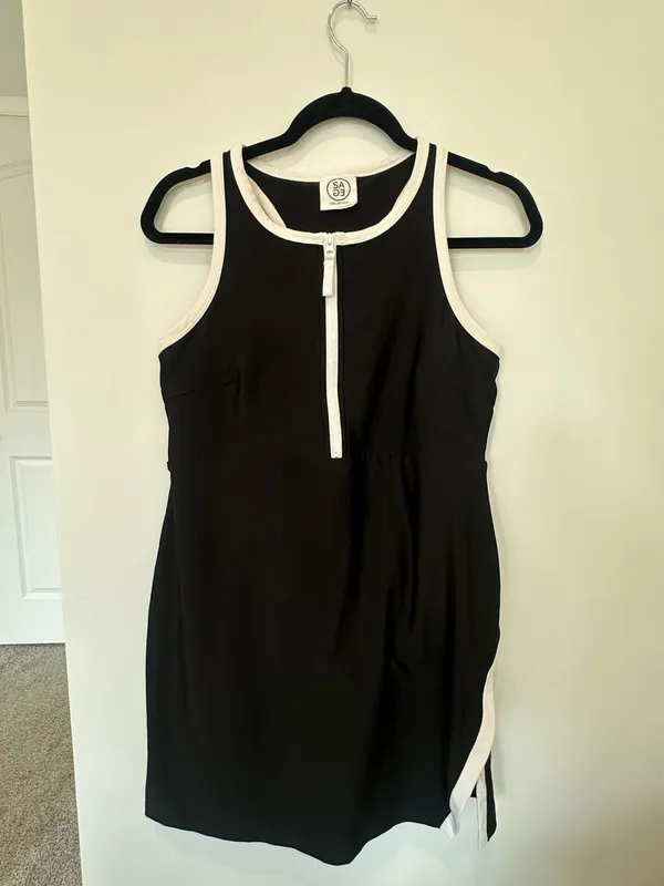 Sage Collective Black and White Zip-Front Active Dress with Built-in Shorts - Image 2