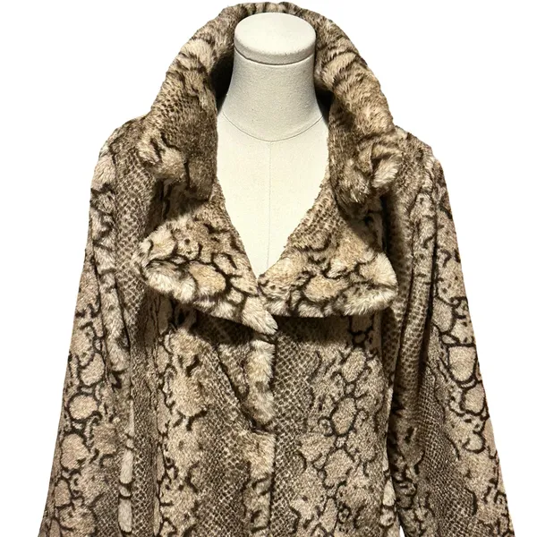 Badgley Mischka Faux Fur Coat with Snake Print Size Medium - Image 6