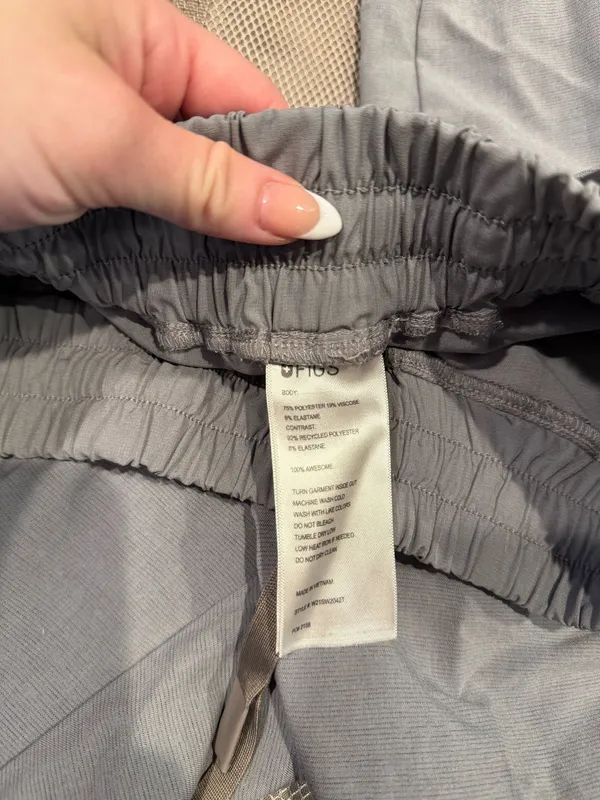 FIGS Scrub Jogger Pants - Image 3