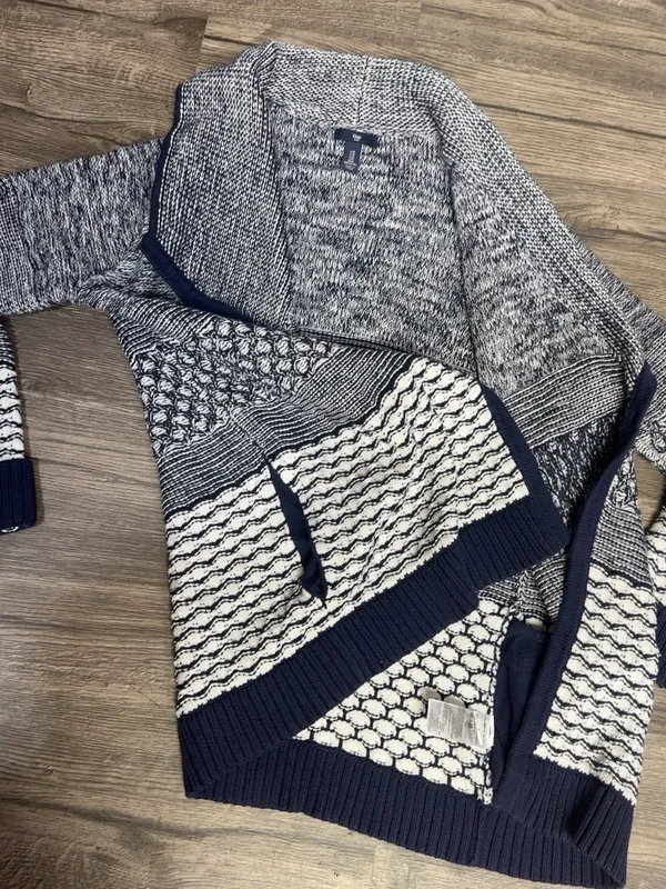 Gap Women’s Chunky Knit Open Front Cardigan Navy Cream Size M - Image 6